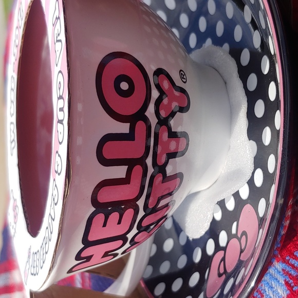 💓Hello Kitty 12oz Precious Tea Cup & Saucer Set 🌺☕ - Picture 14 of 16